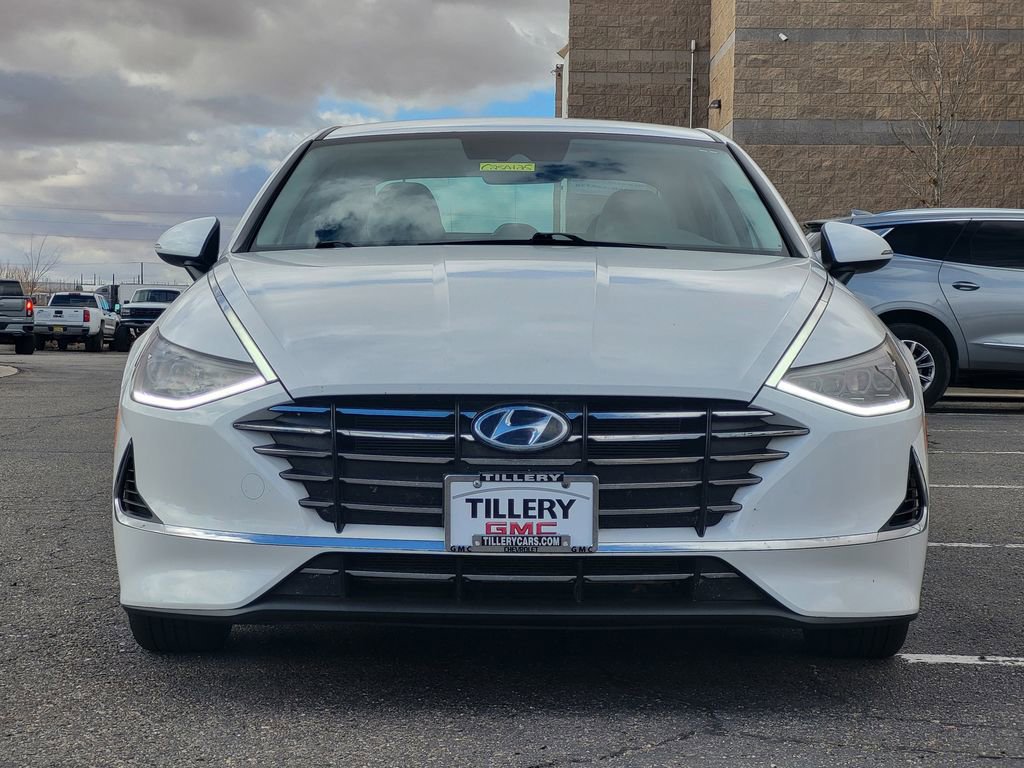 Used 2023 Hyundai Sonata SE w/ Cargo Package image 3