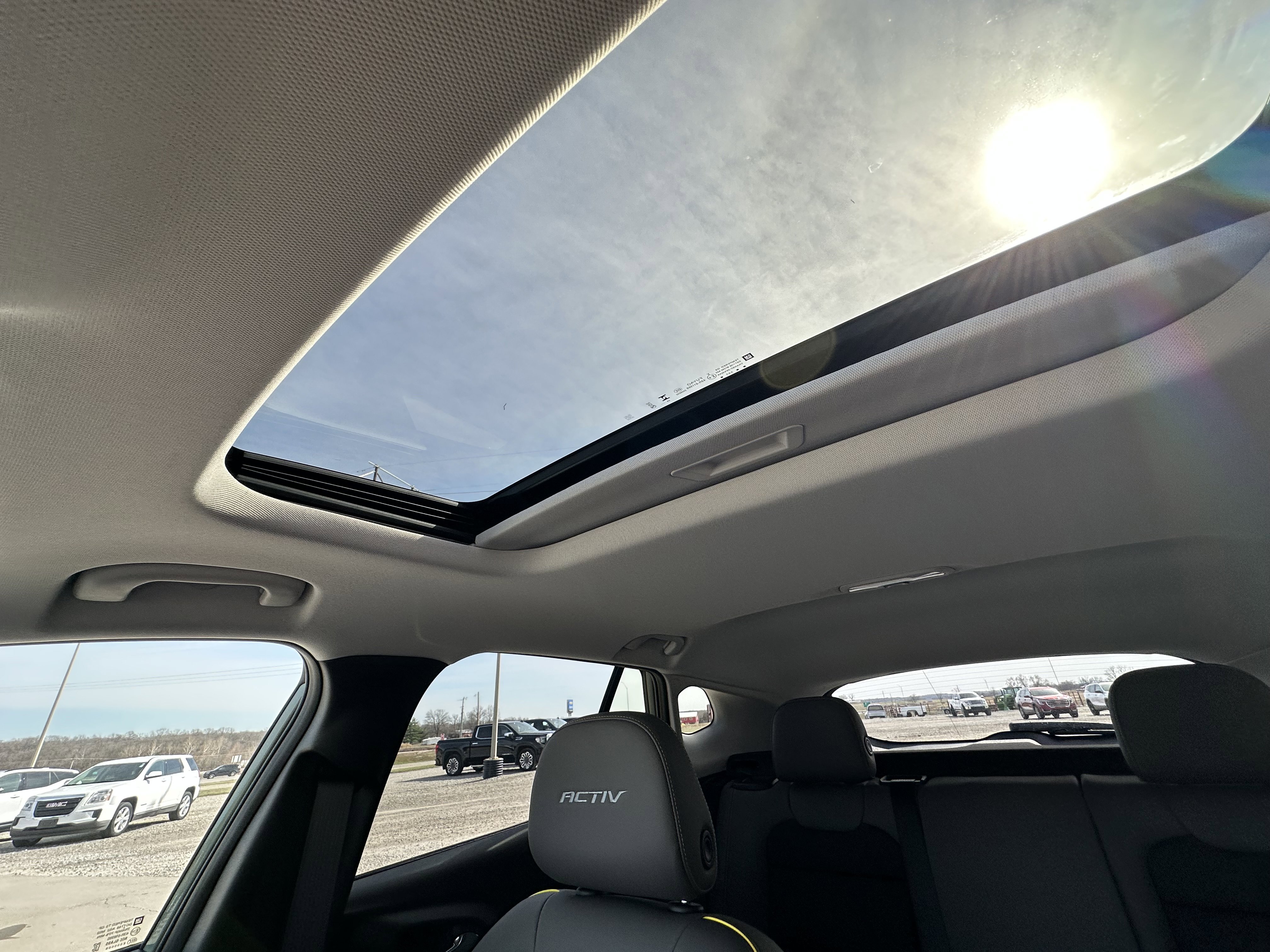 New 2026 Chevrolet Trax ACTIV w/ Sunroof Package image 18