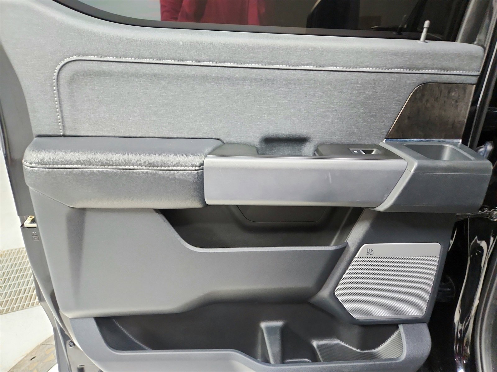 Used 2023 Ford F250 Lariat image 36