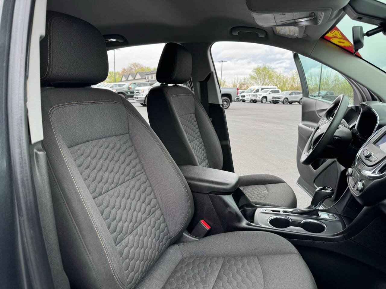 Used 2020 Chevrolet Equinox LT AWD/4WD image 33