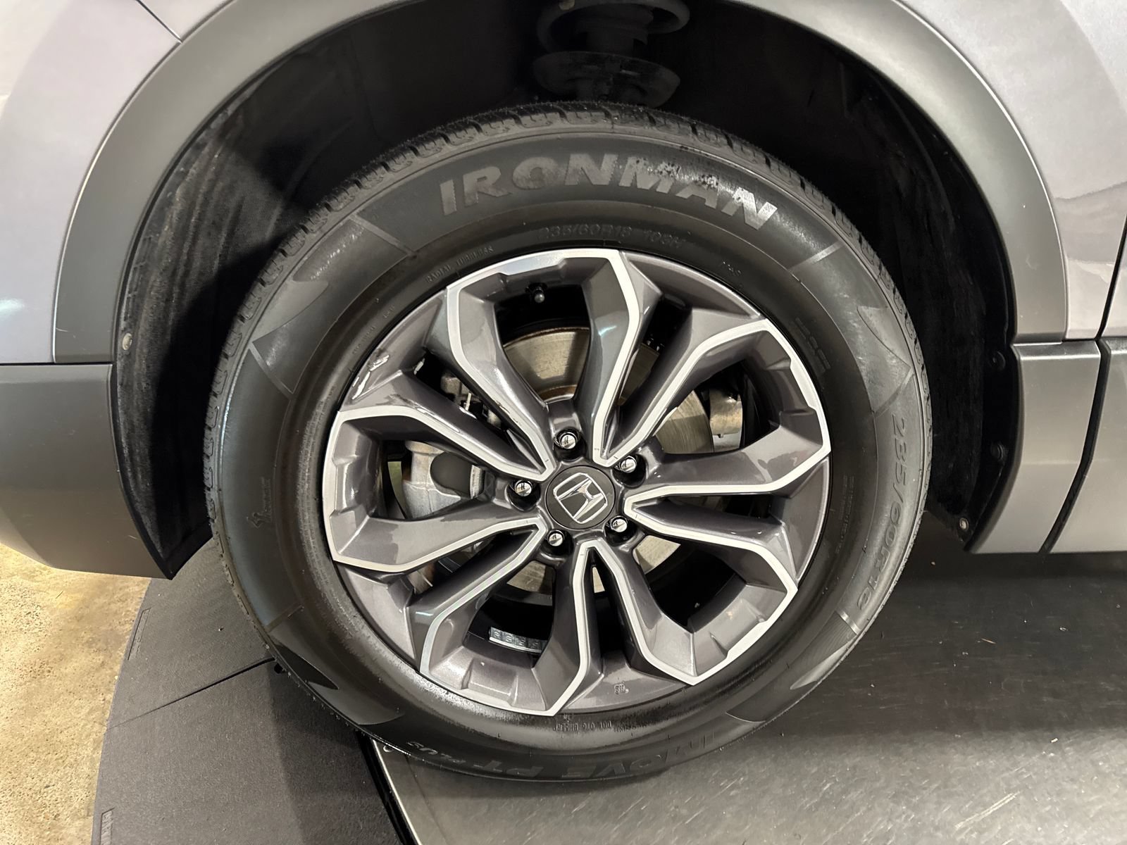 Used 2020 Honda CR-V EX image 2