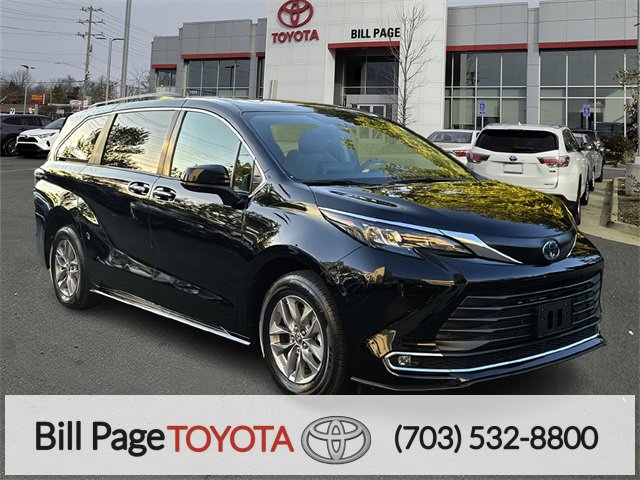 Used 2024 Toyota Sienna XLE