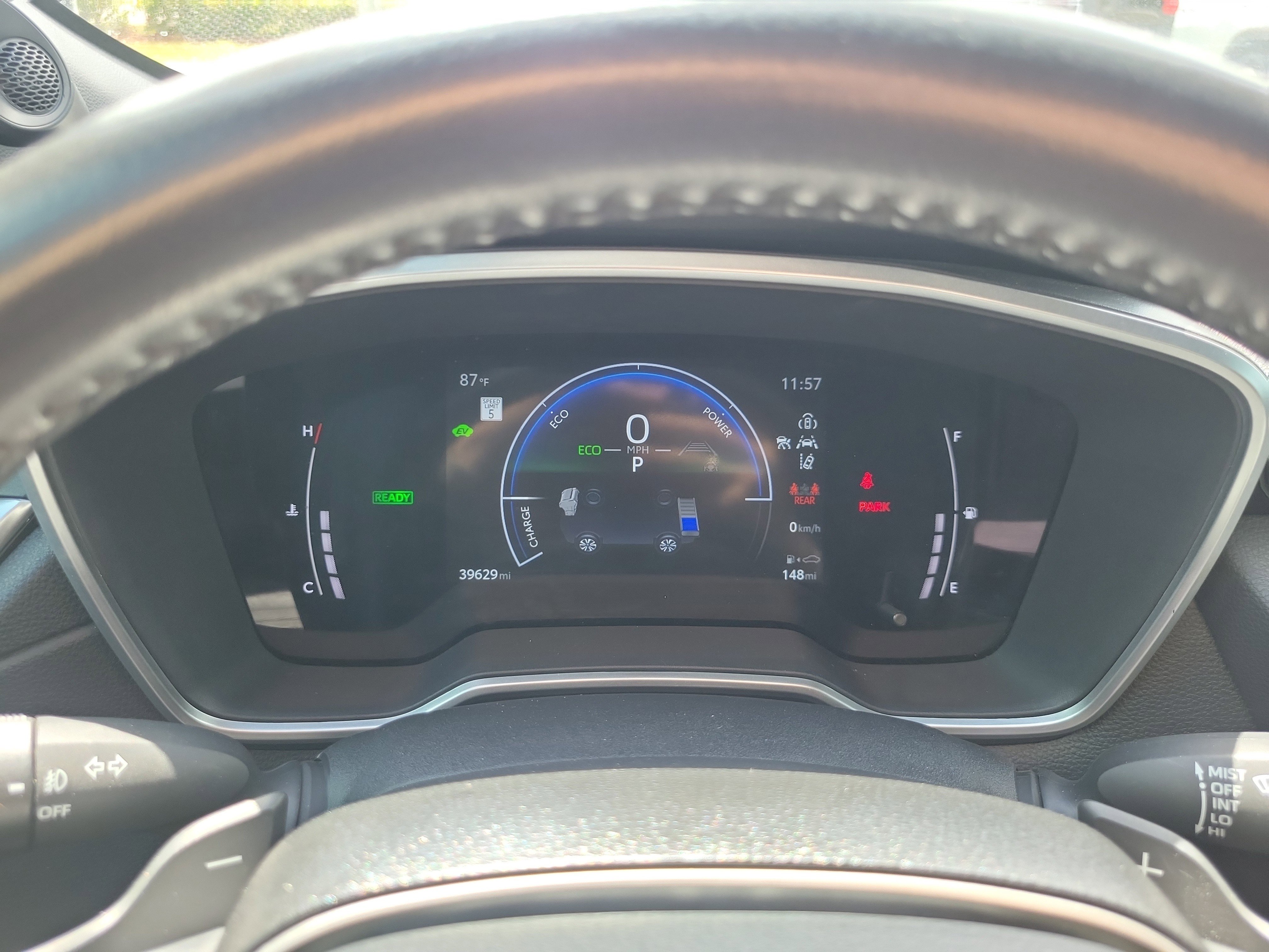 Used 2023 Toyota Corolla Cross XSE w/ Convenience Package image 24