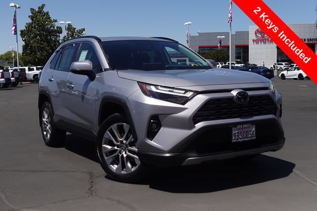 Certified 2022 Toyota RAV4 Limited FWD image 2