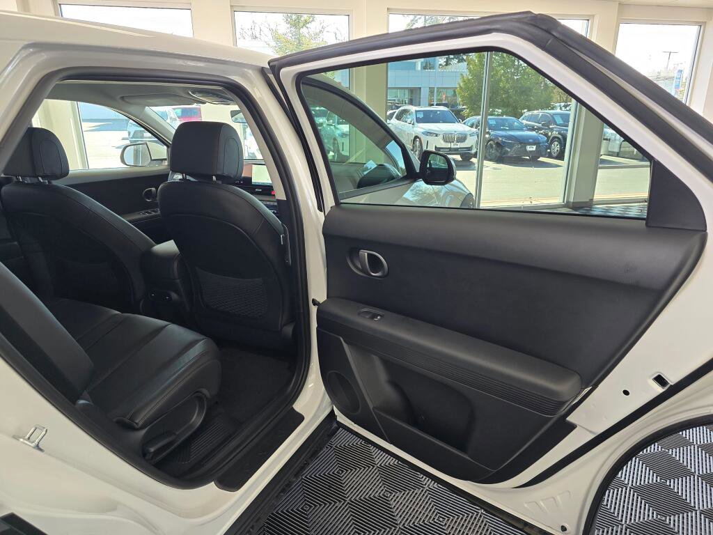New 2026 Hyundai Ioniq 5 SEL image 38