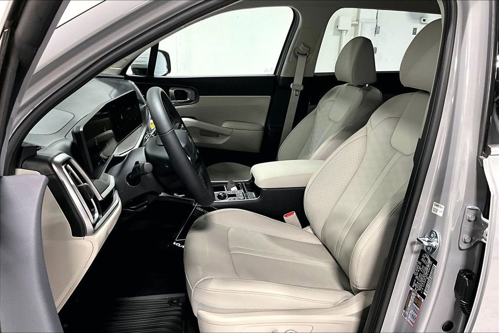 New 2026 Kia Sorento EX FWD image 24