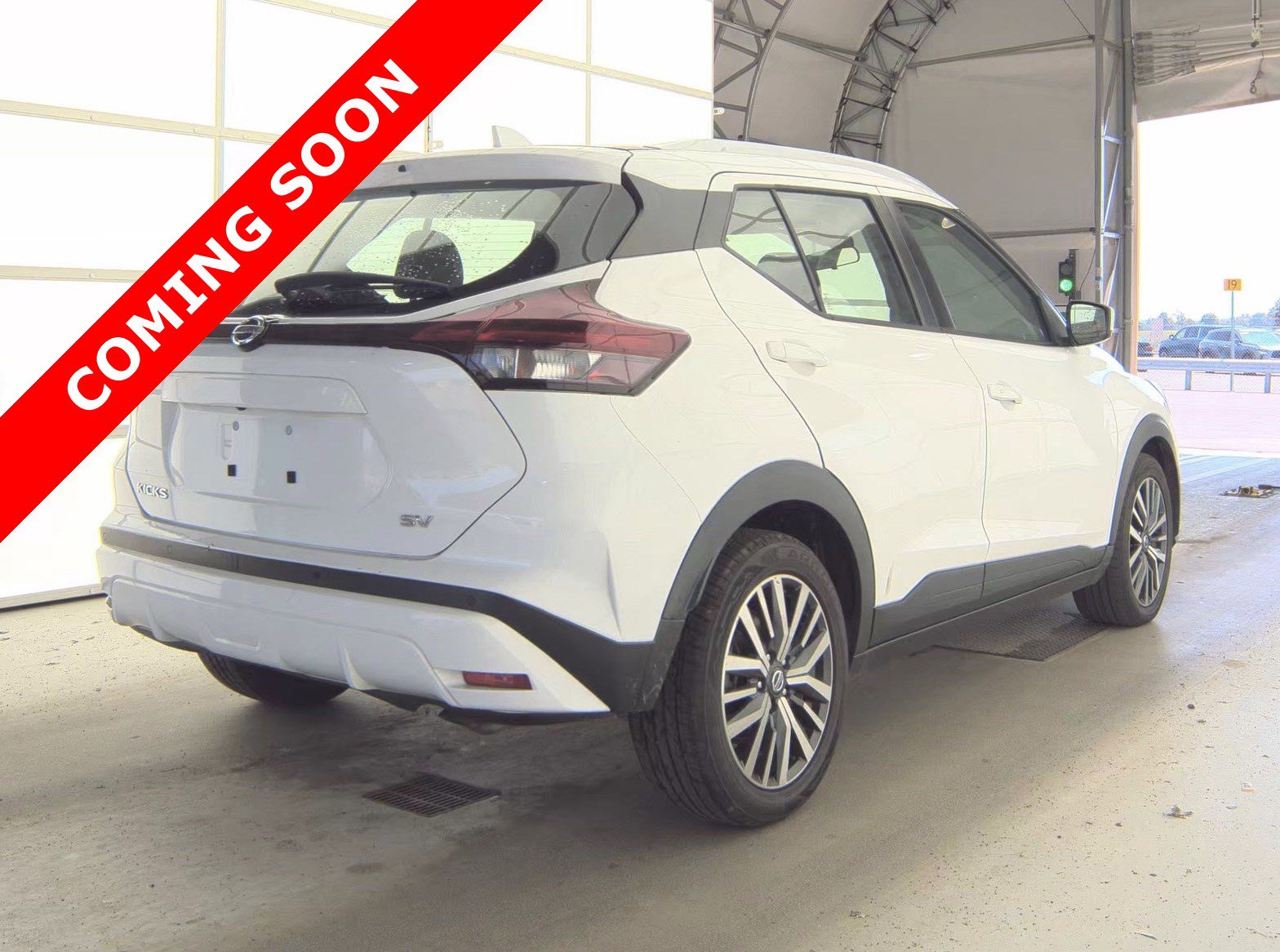 Used 2021 Nissan Kicks SV FWD image 5