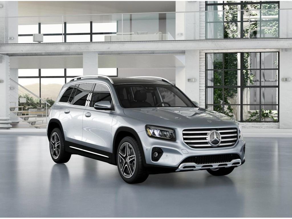 New 2026 Mercedes-Benz GLB 250 4MATIC image 10
