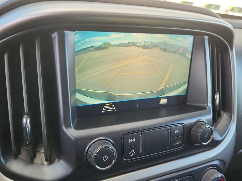 Used 2022 Chevrolet Colorado LT w/ LT Convenience Package AWD/4WD image 24