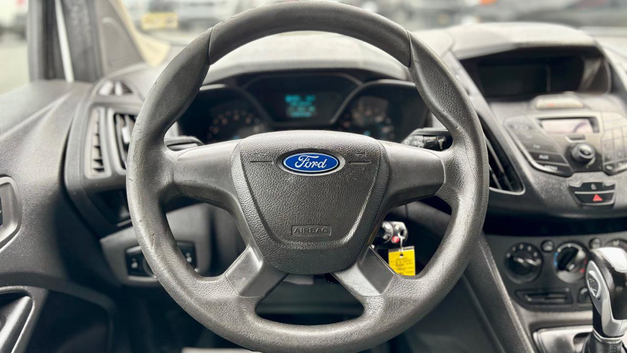 Used 2016 Ford Transit Connect XL FWD image 19
