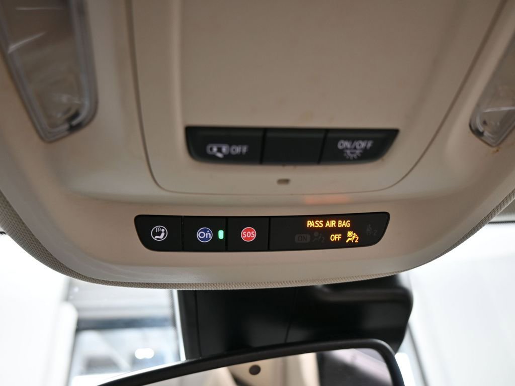 Used 2023 Buick Envision Preferred image 30