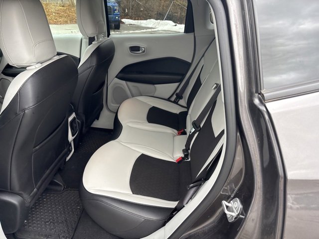 Certified 2021 Jeep Compass Latitude w/ Convenience Group image 17