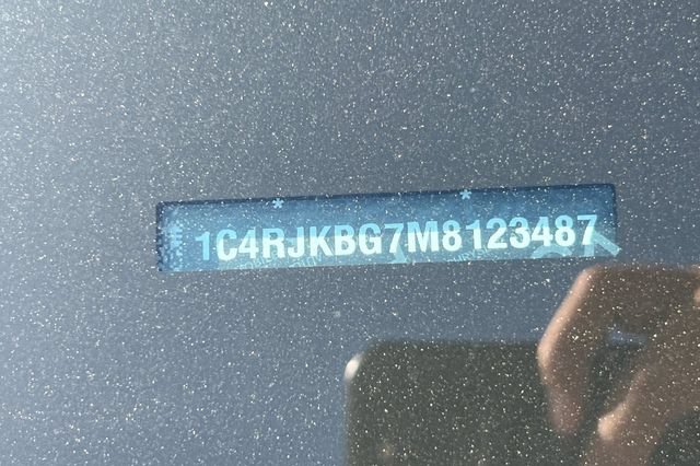 Used 2021 Jeep Grand Cherokee L Limited AWD/4WD image 8
