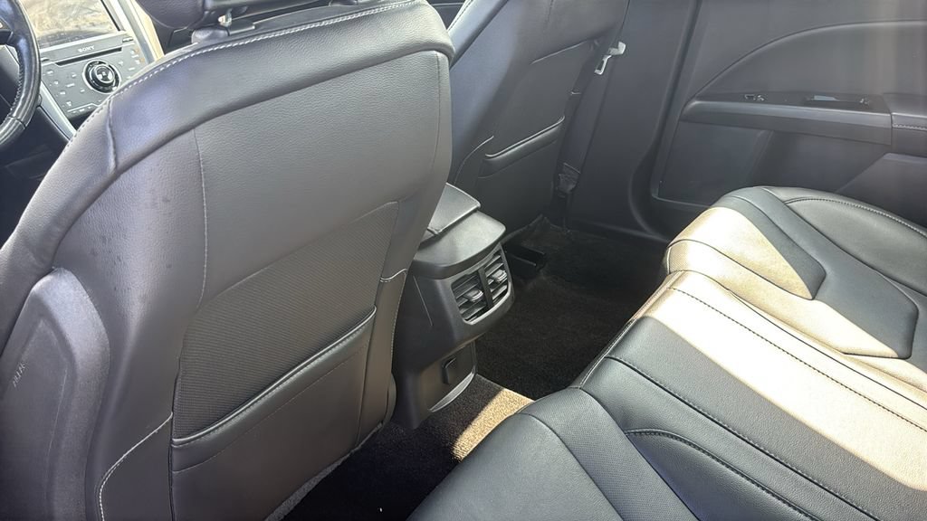 Used 2015 Ford Fusion Titanium AWD/4WD image 32