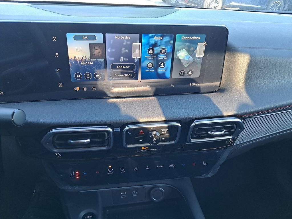 New 2026 Nissan Sentra SR w/ SR Premium Package FWD image 19