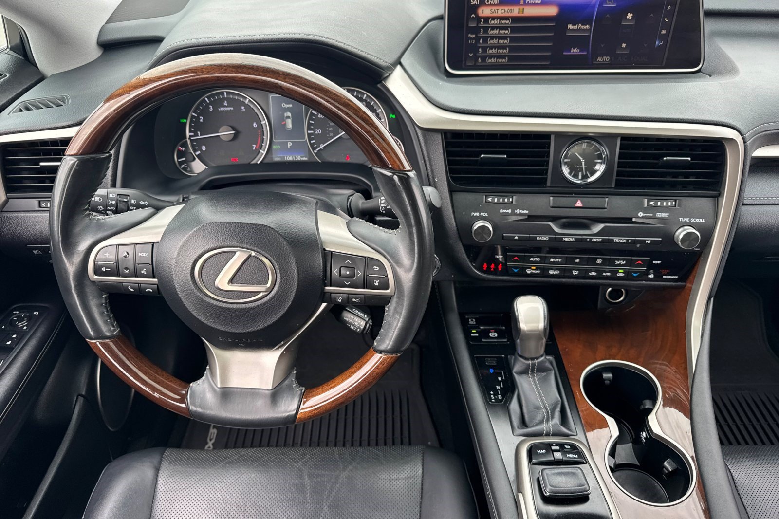 Used 2017 Lexus RX 350 FWD w/ Premium Package image 33