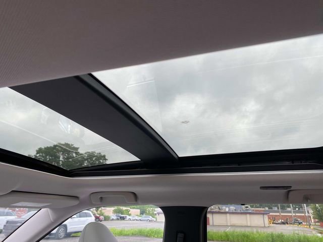 New 2025 Mitsubishi Outlander AWD image 9