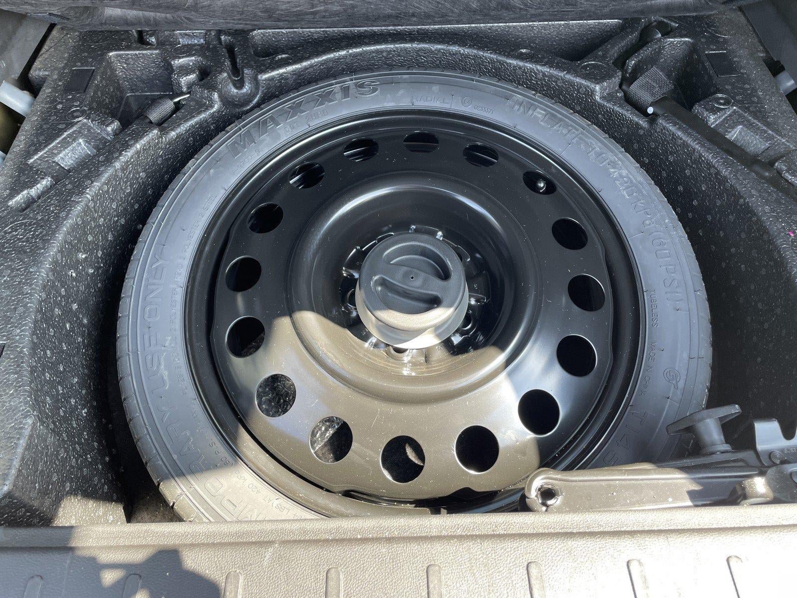 Used 2011 GMC Terrain SLE FWD image 39