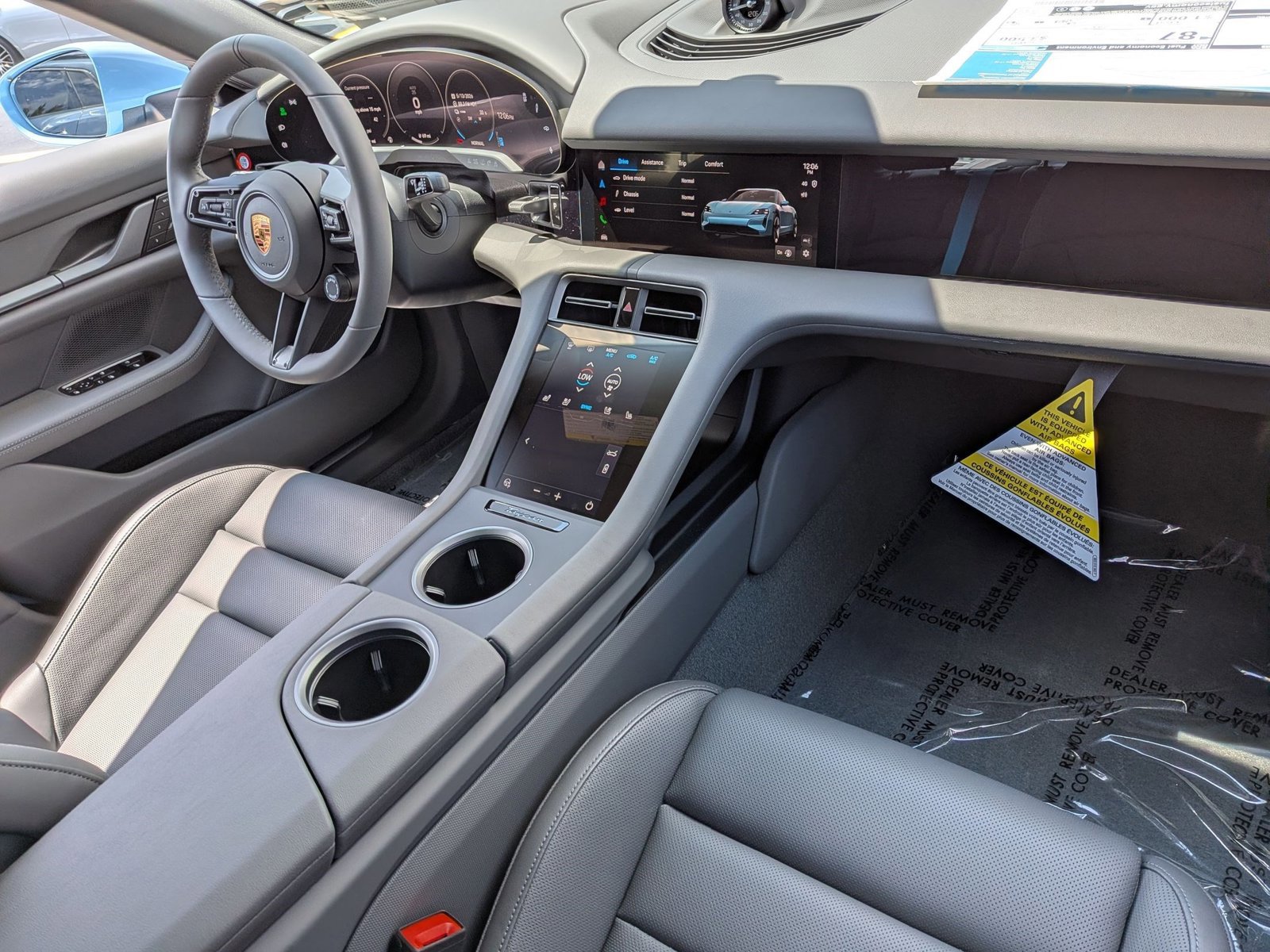 New 2026 Porsche Taycan AWD/4WD image 28