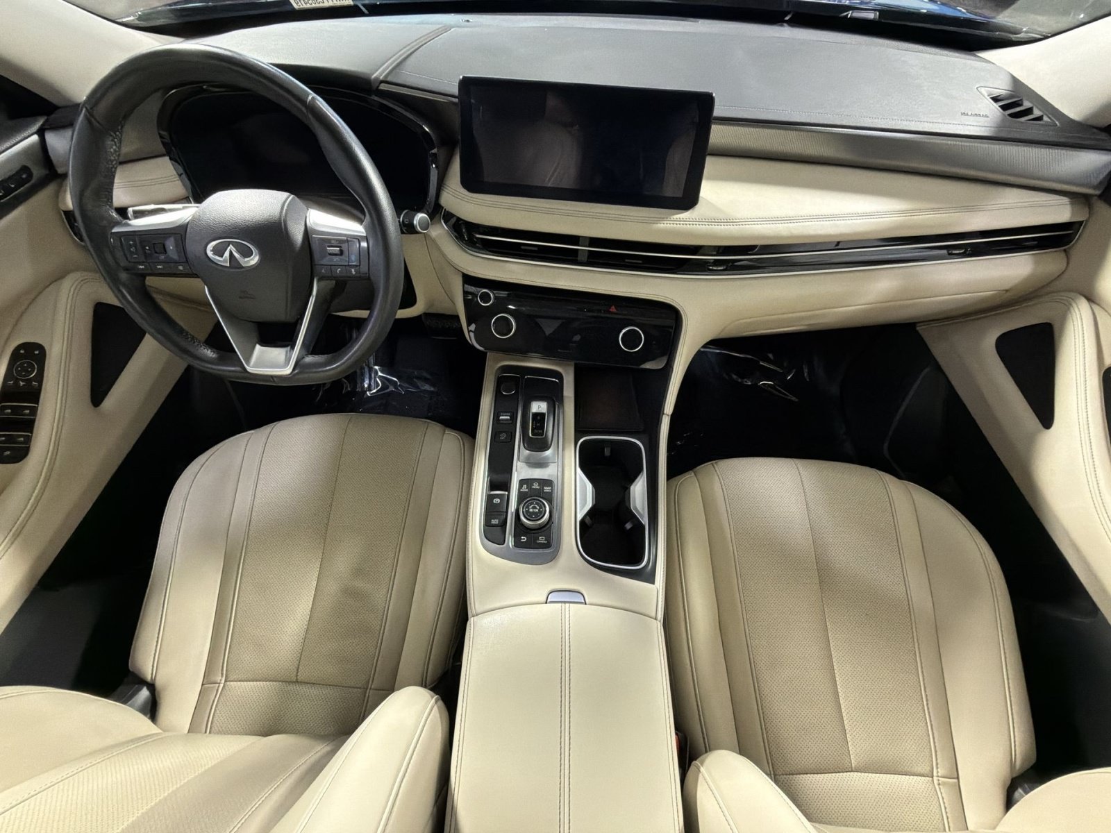 Used 2023 INFINITI QX60 Luxe w/ Cargo Package AWD/4WD image 40