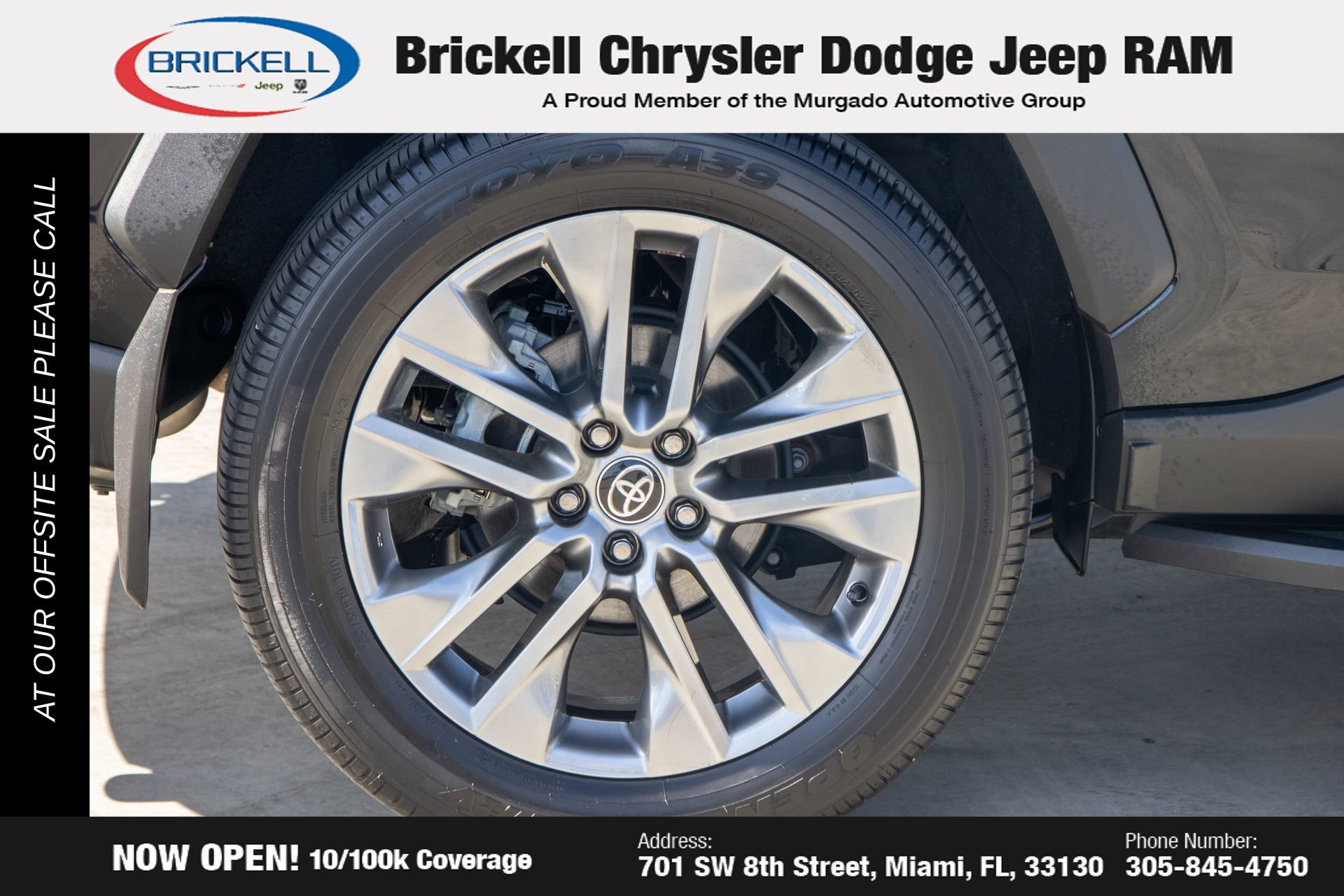 Used 2025 Toyota RAV4 XLE Premium image 35