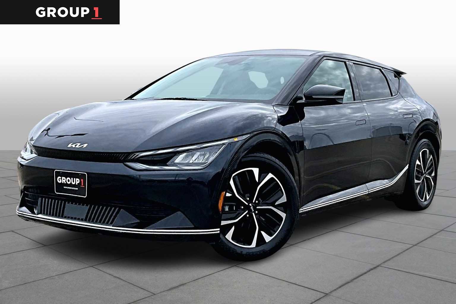 Used 2022 Kia EV6 Wind image 1