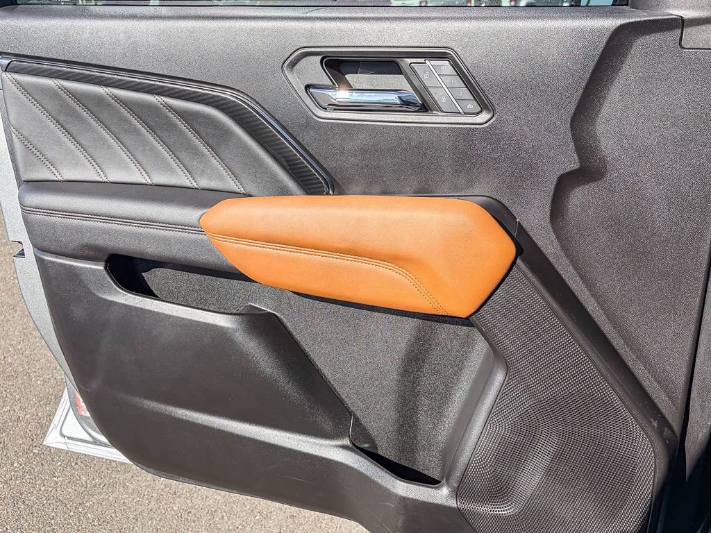 Used 2023 GMC Canyon AT4 w/ AT4 Premium Package image 45