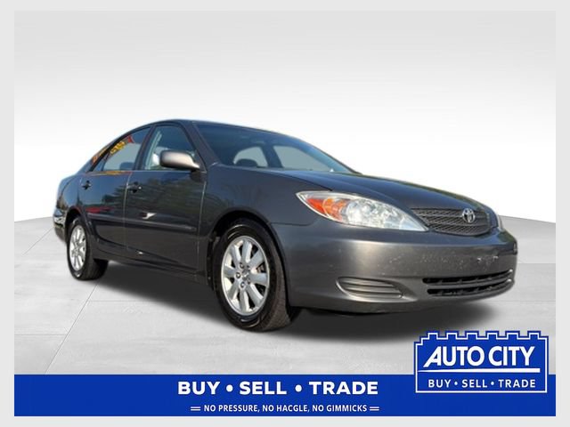 Used 2002 Toyota Camry XLE