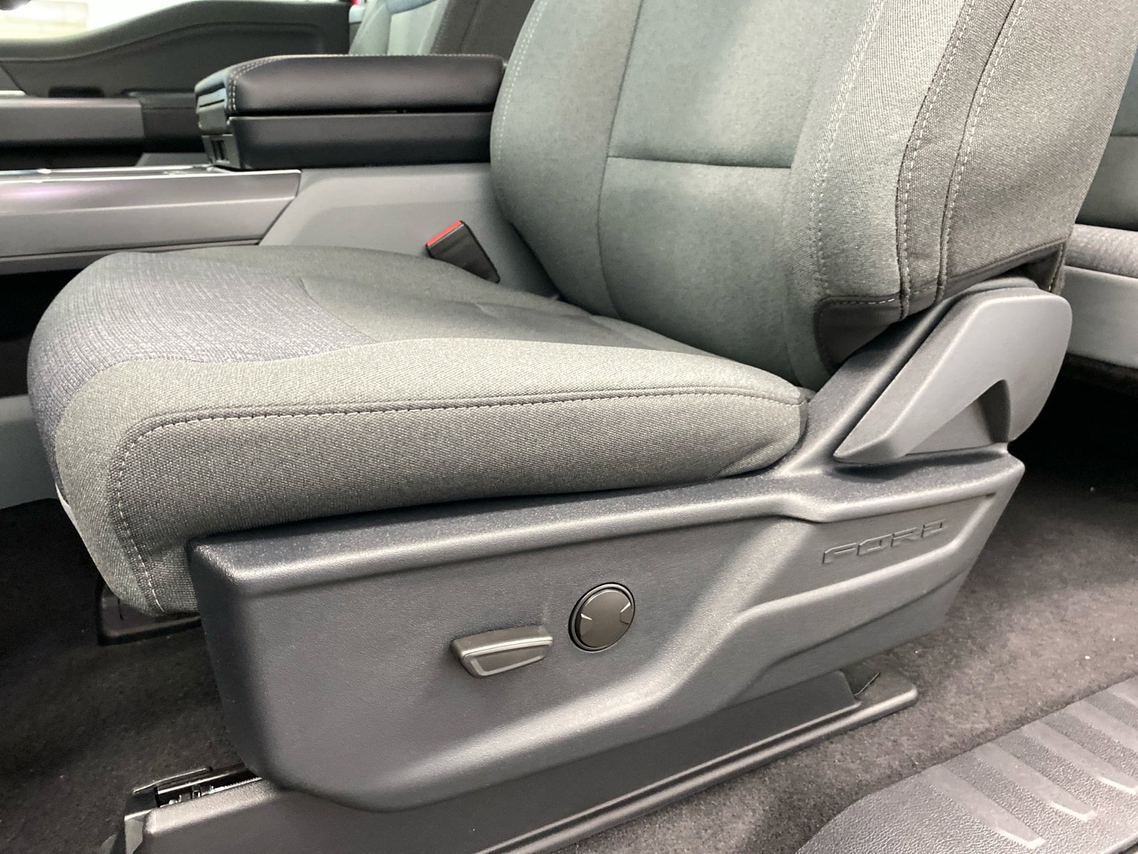 New 2026 Ford F150 XLT AWD/4WD image 40