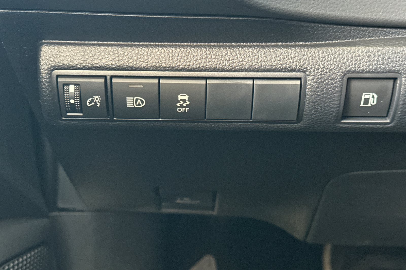 New 2027 Toyota Corolla SE FWD image 28