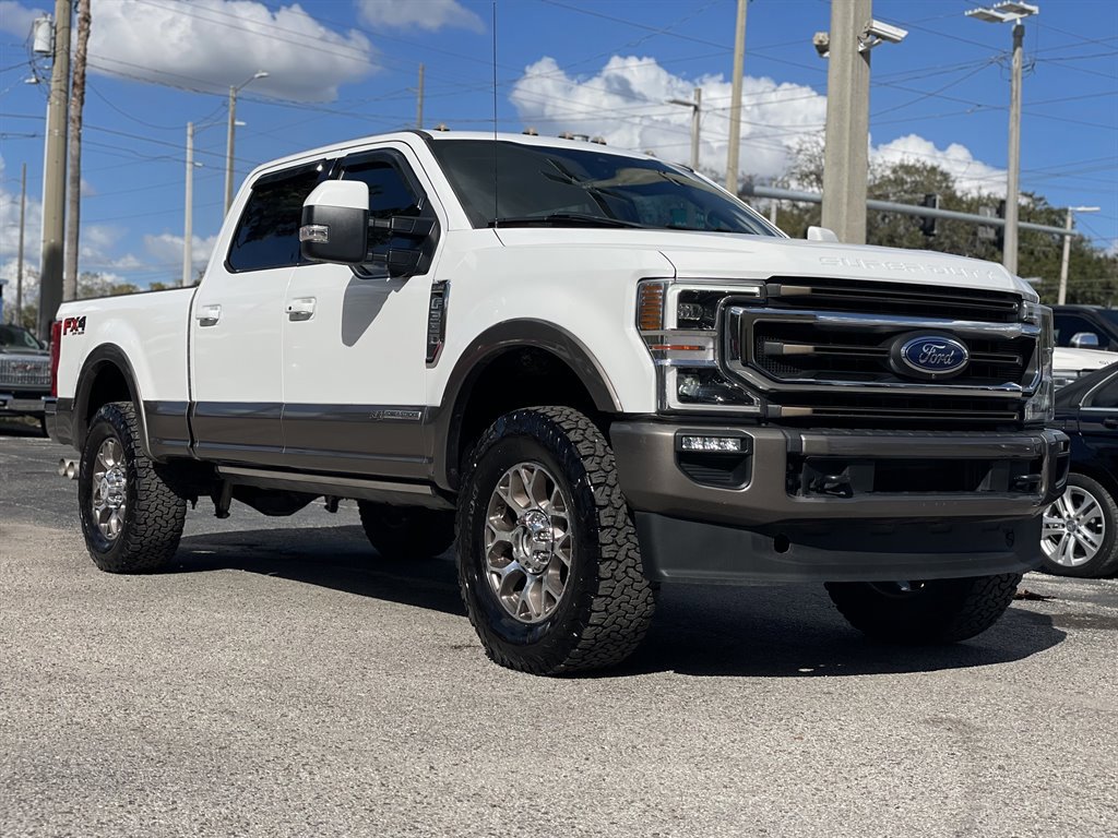 Used 2020 Ford F350 King Ranch w/ King Ranch Ultimate Package AWD/4WD image 11