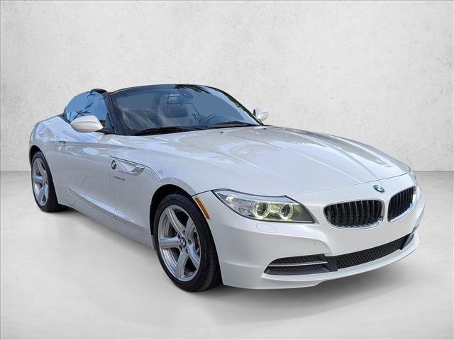 Used 2014 BMW Z4 sDrive28i image 3