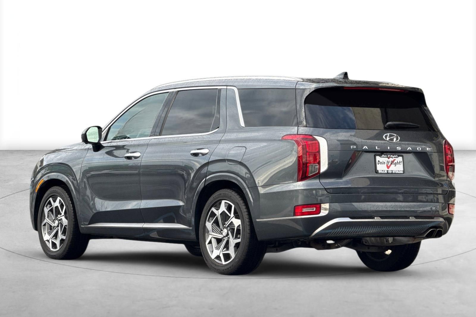 Used 2022 Hyundai Palisade Calligraphy w/ Cargo Package image 4