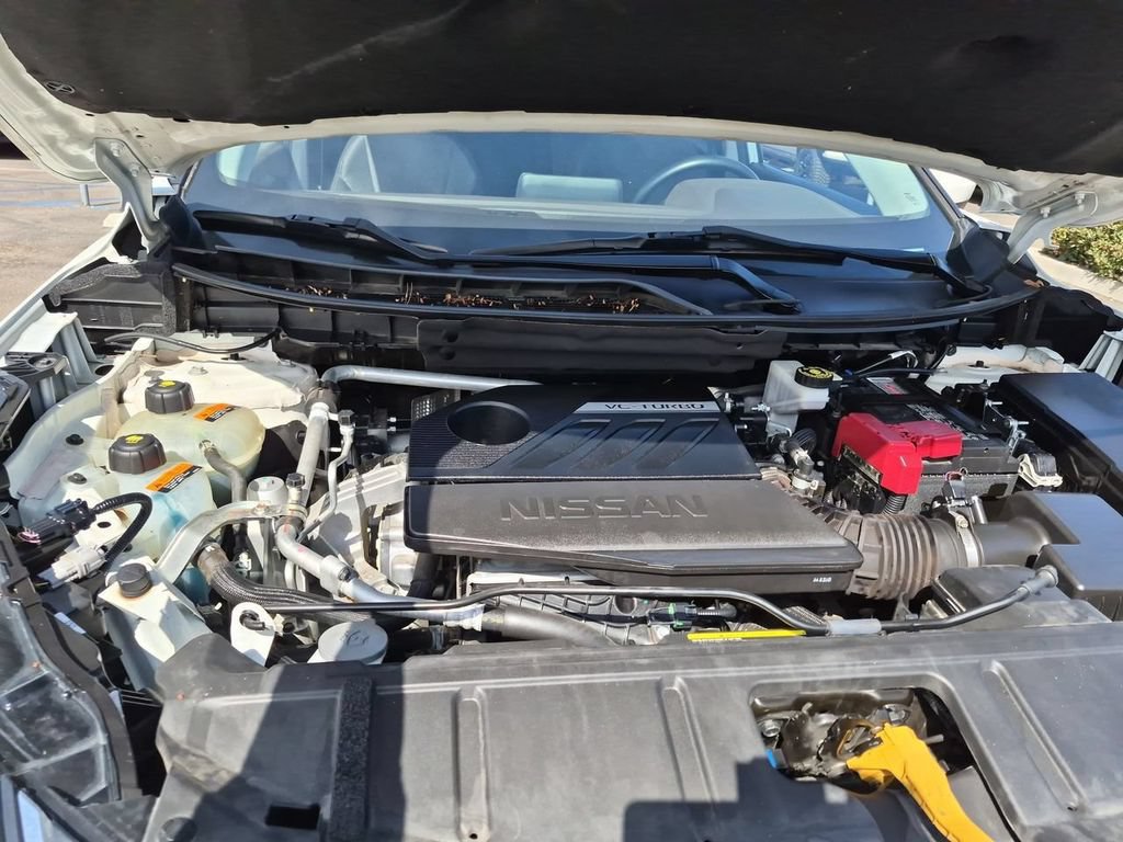 Used 2023 Nissan Rogue SV AWD/4WD image 30