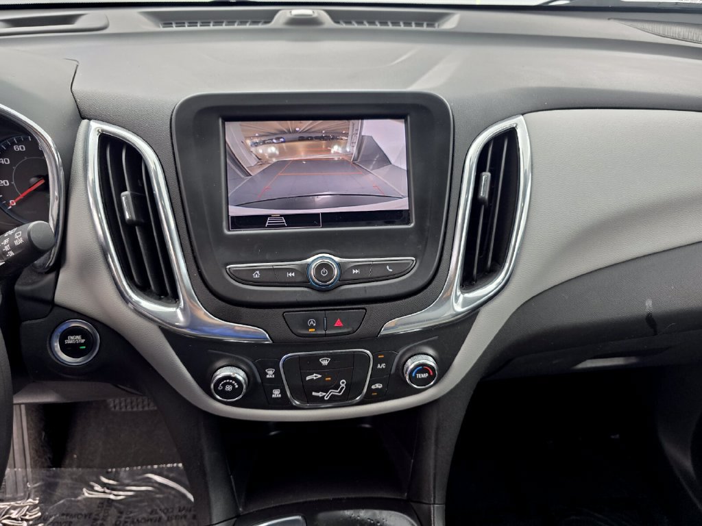 Used 2023 Chevrolet Equinox LS w/ Driver Confidence II Package FWD image 21