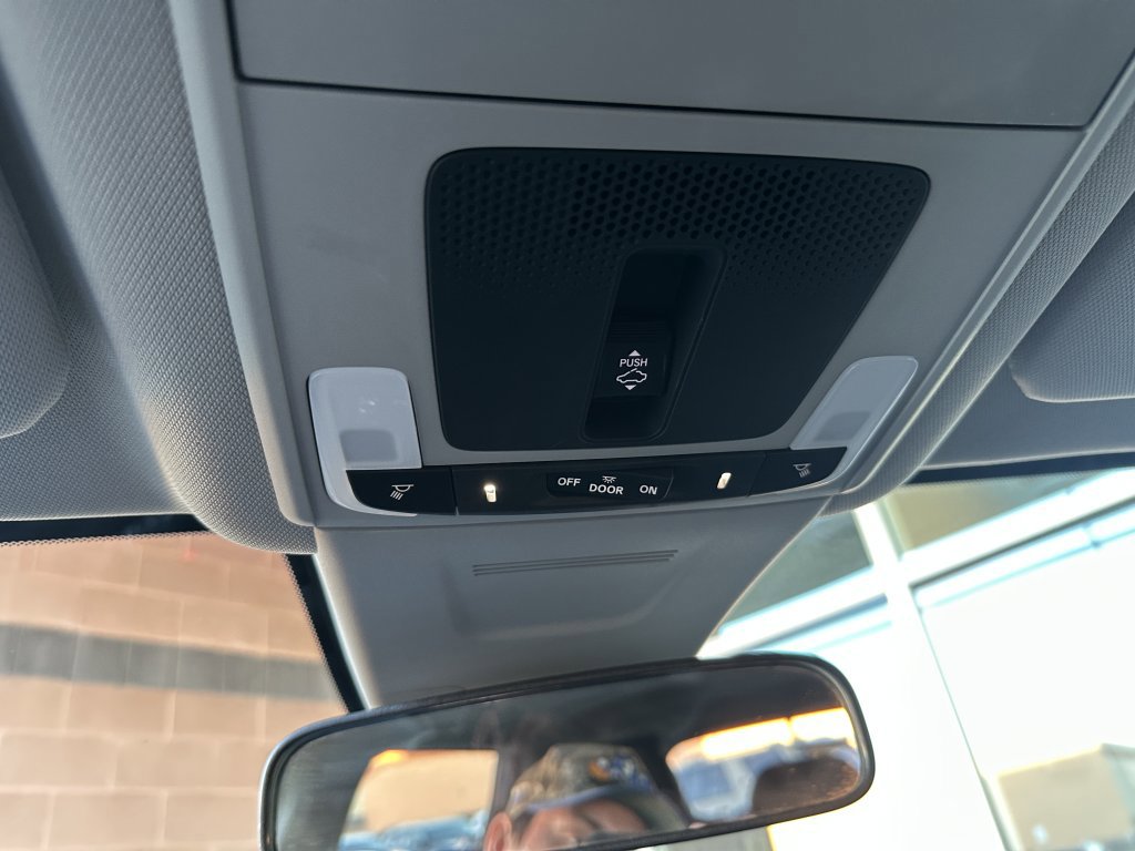 Used 2023 Honda CR-V EX image 27