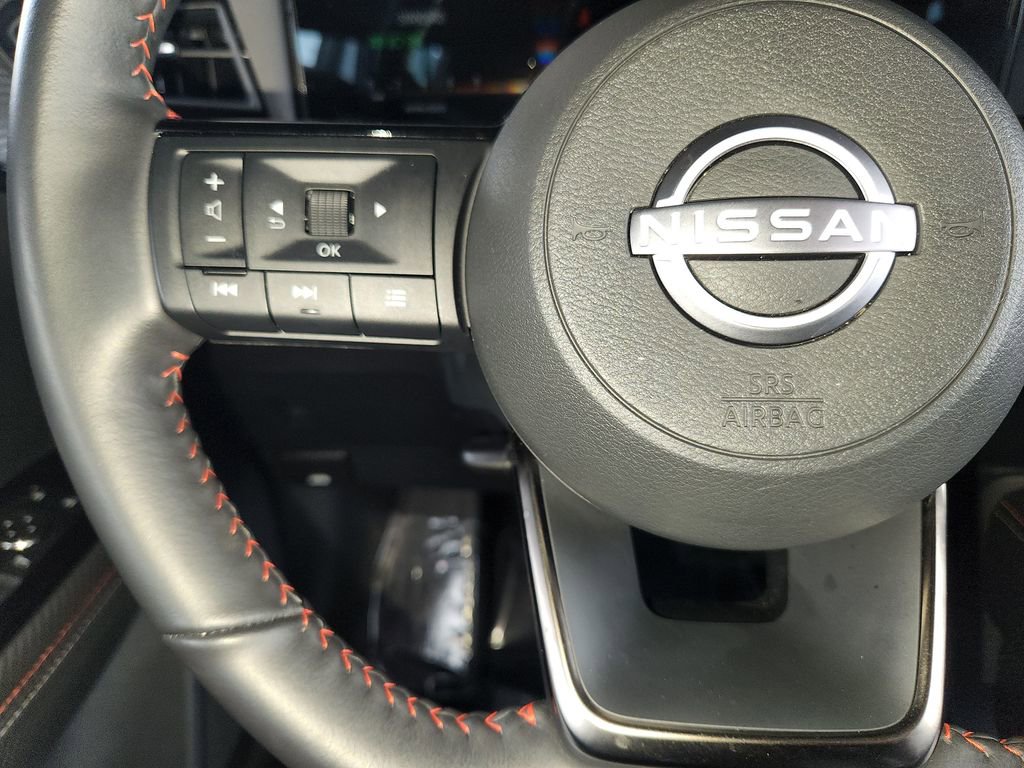 Certified 2025 Nissan Kicks SR image 24