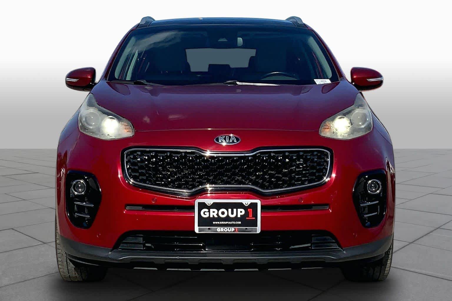 Used 2017 Kia Sportage EX w/ EX Technology Package FWD image 4