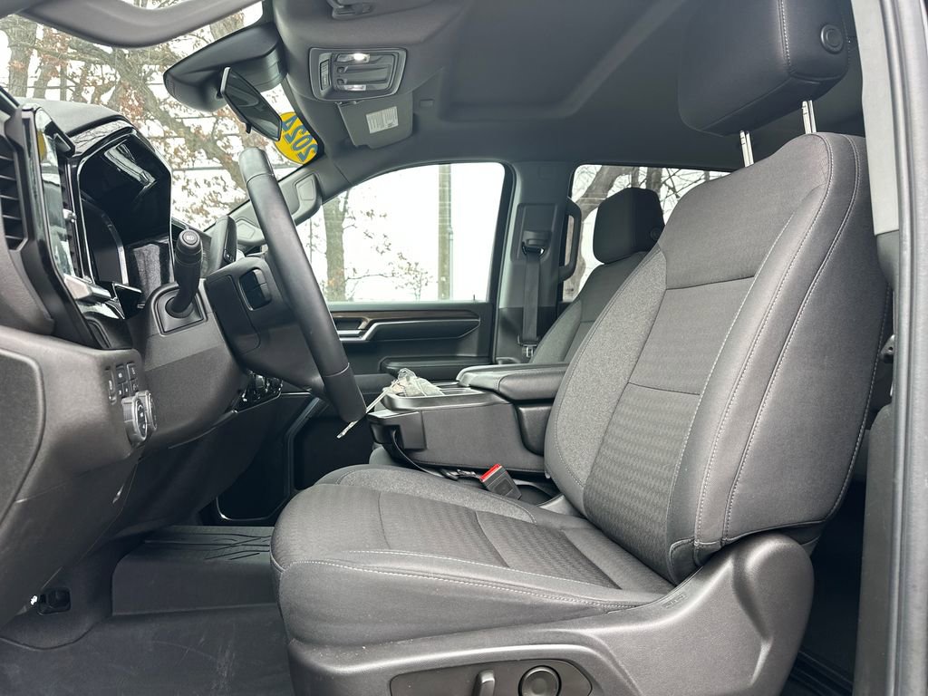 Used 2024 Chevrolet Silverado 1500 LT w/ Protection Package image 3