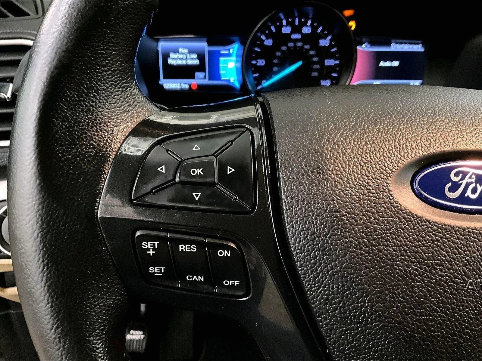 Used 2017 Ford Explorer XLT w/ Equipment Group 202A image 18