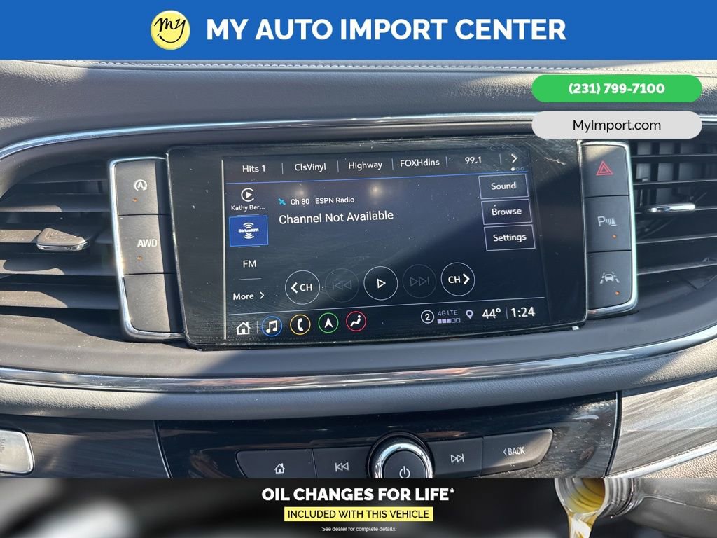 Used 2024 Buick Enclave Premium image 17