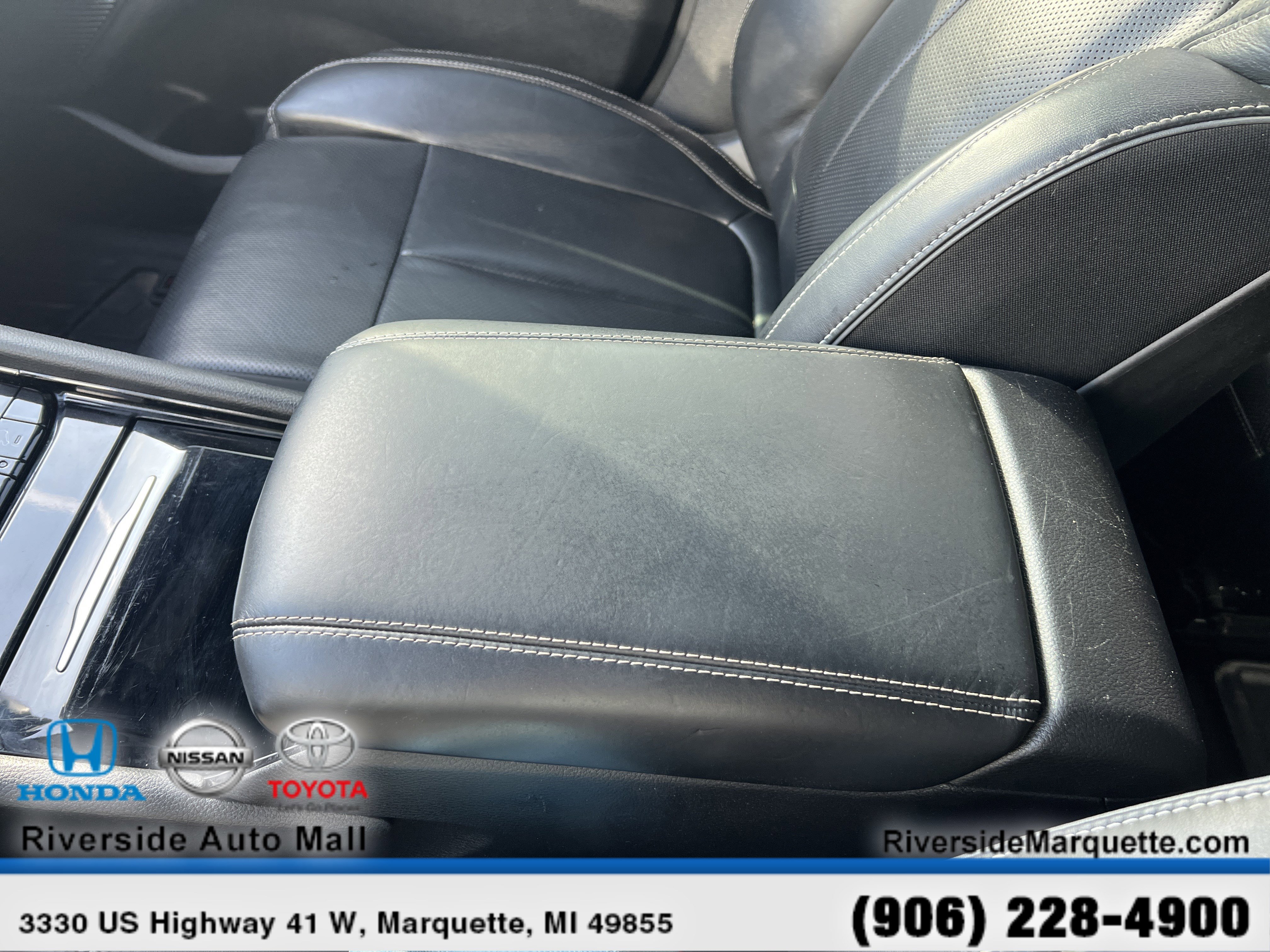 Used 2022 Jeep Grand Cherokee L Overland w/ Advanced Protech Group III image 20