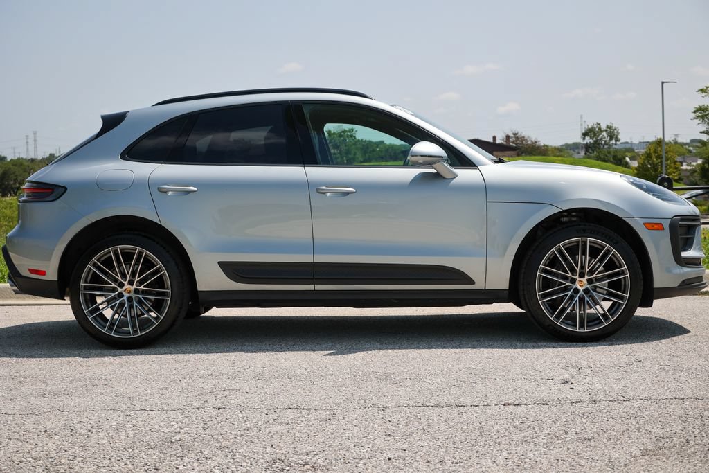 Certified 2026 Porsche Macan AWD/4WD image 21