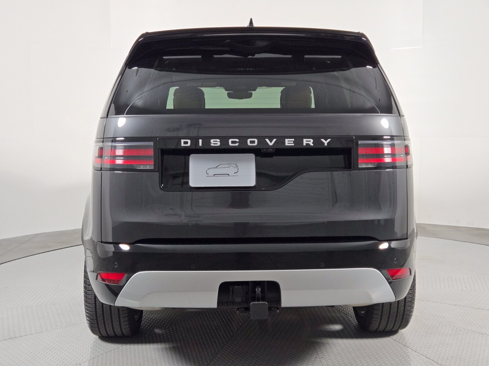 Used 2026 Land Rover Discovery Limited Edition AWD/4WD image 7