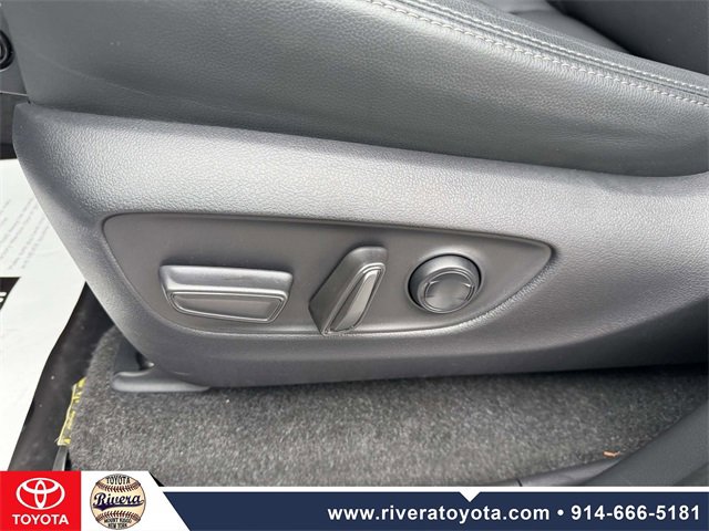 Used 2024 Toyota Land Cruiser image 15