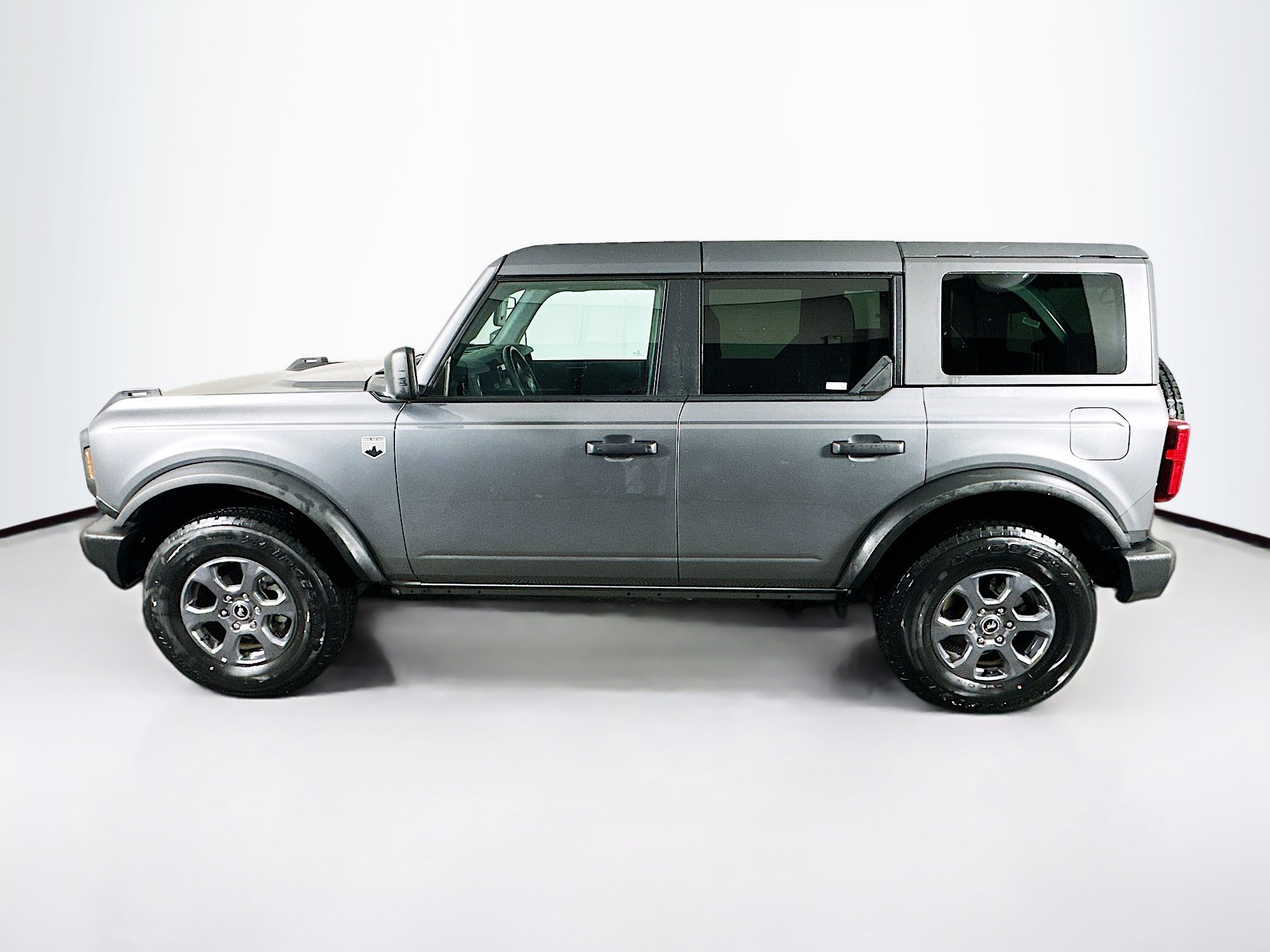 Used 2025 Ford Bronco Big Bend image 4