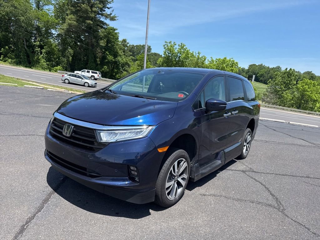 Used 2022 Honda Odyssey Touring image 4