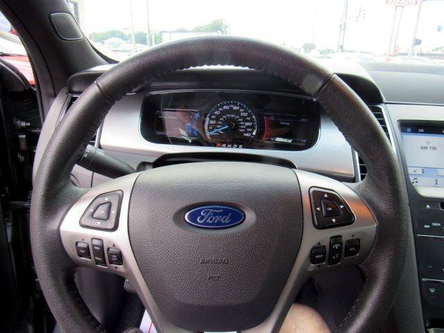 Used 2017 Ford Taurus SEL w/ Equipment Group 201A image 21