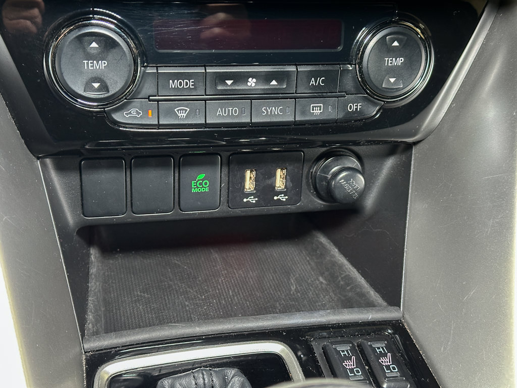 Used 2025 Mitsubishi Eclipse Cross AWD image 30