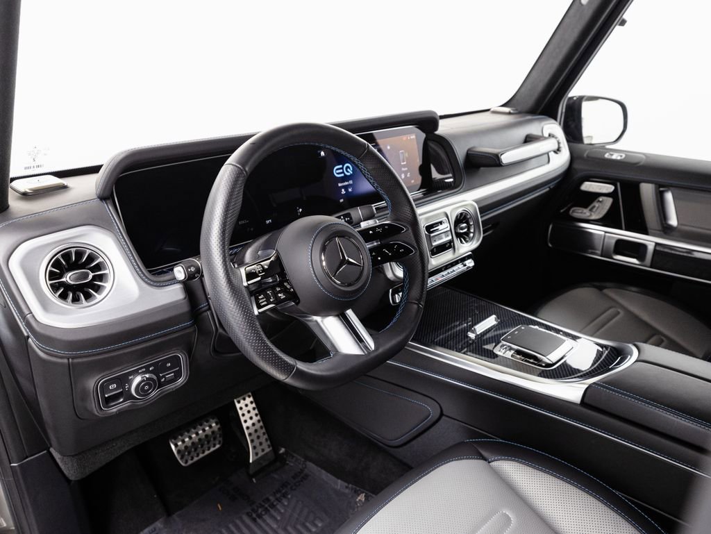 Certified 2025 Mercedes-Benz G 580 w/ EQ Technology image 9